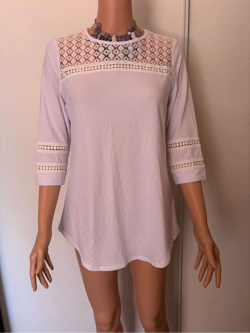 Lace Yoke 3/4 Sleeve Tunic Top - Light Lavender